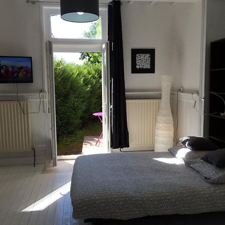 Apartamento Le Gite Pien Wignehies Habitación foto