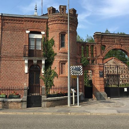Apartamento Le Gite Pien Wignehies Exterior foto