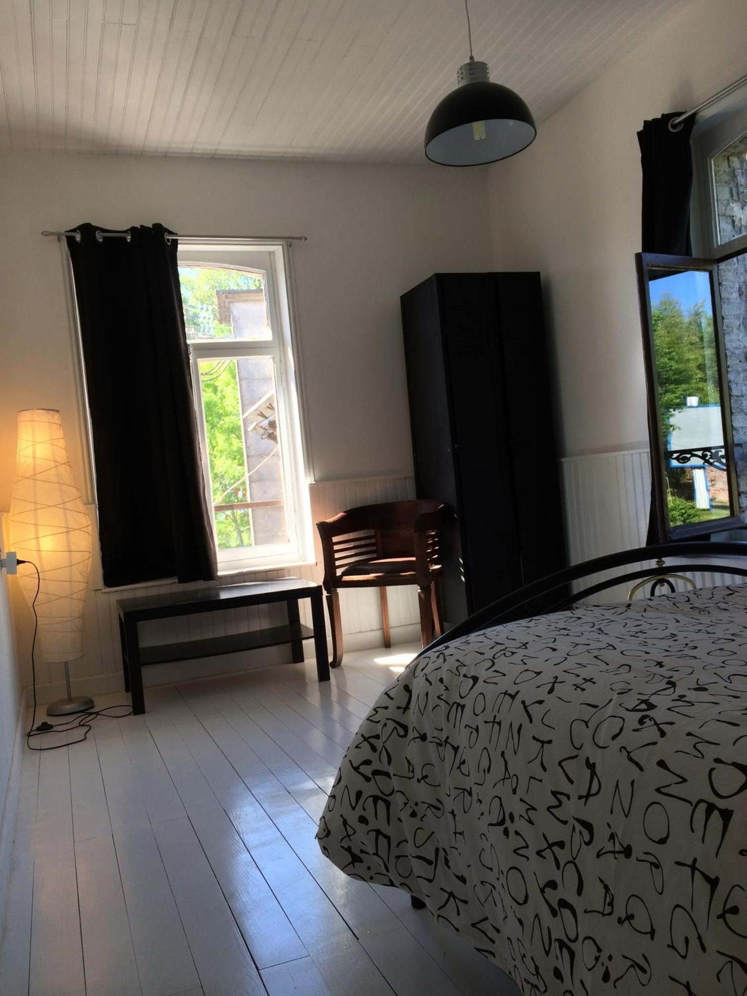 Apartamento Le Gite Pien Wignehies Habitación foto