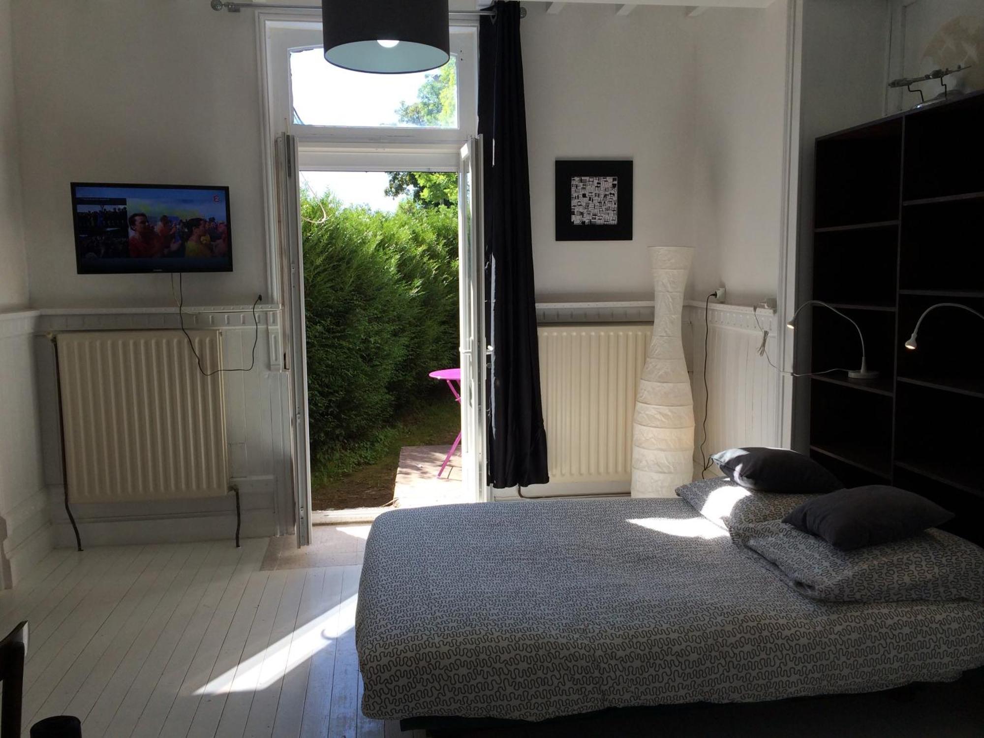 Apartamento Le Gite Pien Wignehies Habitación foto