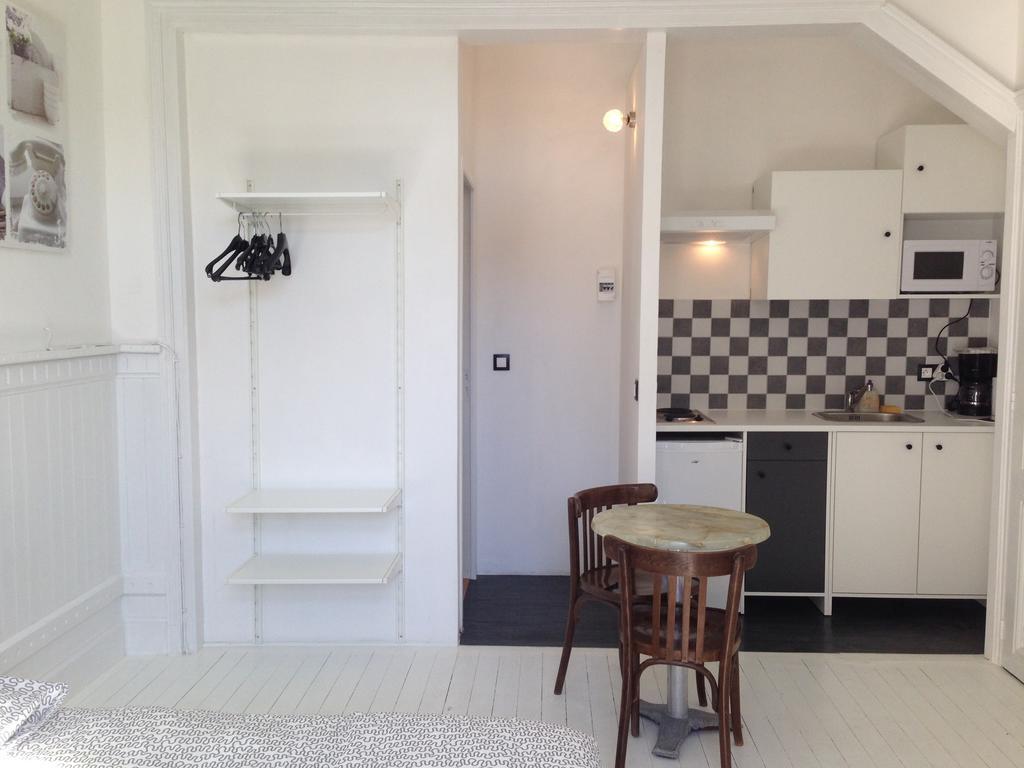 Apartamento Le Gite Pien Wignehies Habitación foto