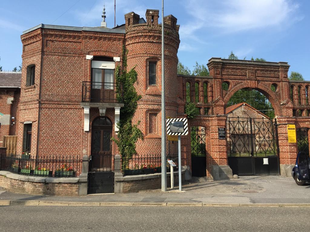 Apartamento Le Gite Pien Wignehies Exterior foto